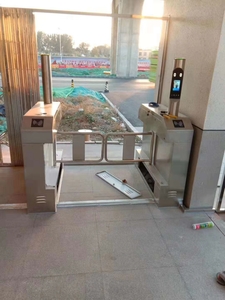 人脸识别系统 (4)